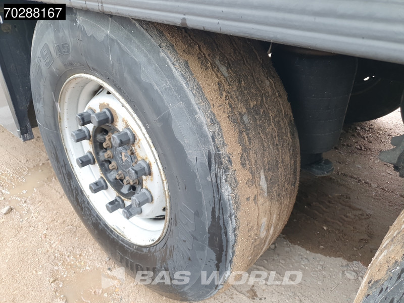 Semireboque frigorífico Schmitz Cargobull SCB*S3B 3 axles Doppelverdampfer Tailgate Palettenkasten Blumenbreit LBW: foto 15 Semireboque frigorífico Schmitz Cargobull SCB*S3B 3 axles Doppelverdampfer Tailgate Palettenkasten Blumenbreit LBW: foto 15