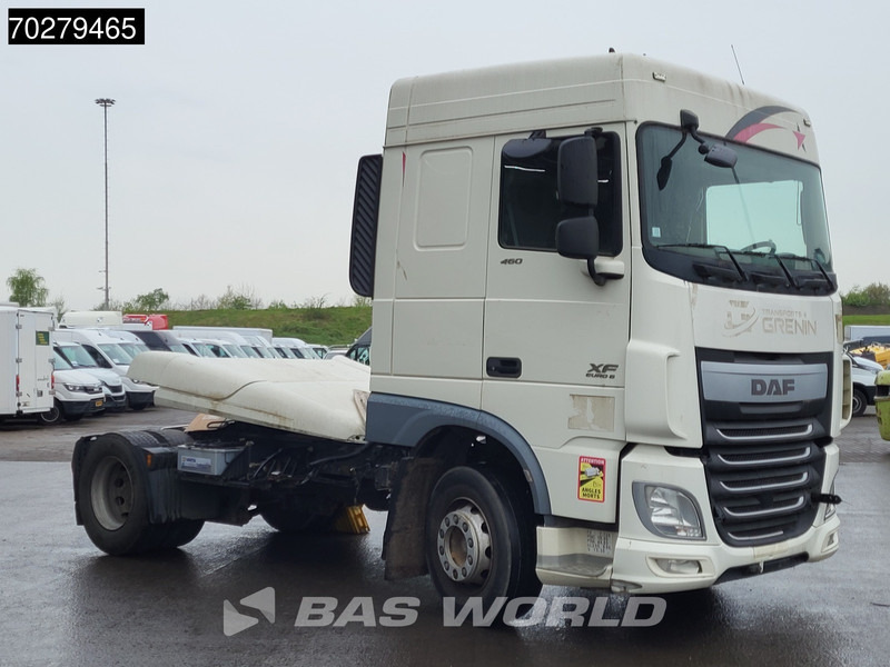 DAF XF 460 4X2 BROKEN! SC Euro 6 - Tractor: foto 3 DAF XF 460 4X2 BROKEN! SC Euro 6 - Tractor: foto 3