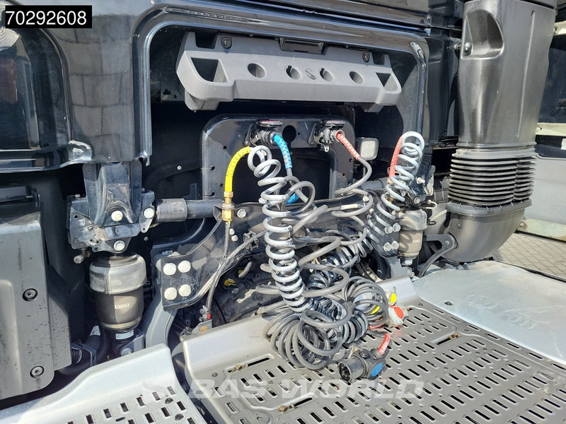 Tractor DAF XF 480 4X2 Mega Standklima 2xTanks ACC Euro 6: foto 10 Tractor DAF XF 480 4X2 Mega Standklima 2xTanks ACC Euro 6: foto 10