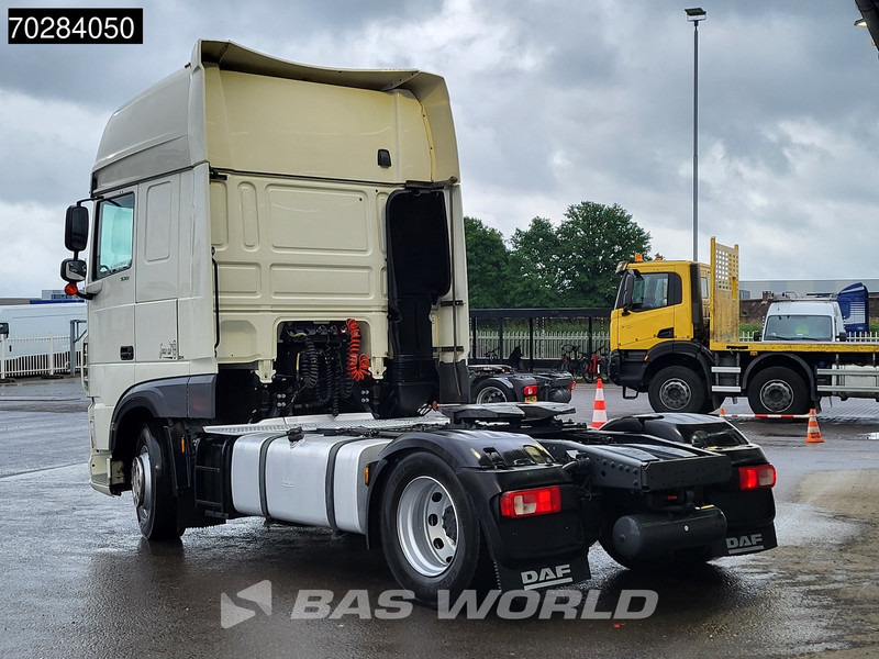 DAF XF 530 4X2 SSC Retarder 2x Tanks Standklima ACC Euro 6 - Tractor: foto 2 DAF XF 530 4X2 SSC Retarder 2x Tanks Standklima ACC Euro 6 - Tractor: foto 2