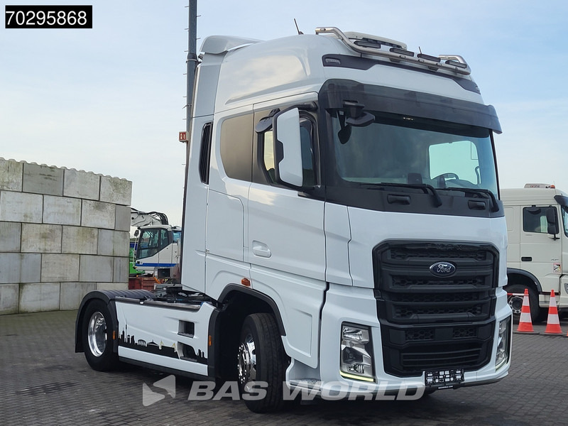 Ford F-Max 500 4X2 Retarder Standairco 2xTanks ACC LED Euro 6 - Tractor: foto 3 Ford F-Max 500 4X2 Retarder Standairco 2xTanks ACC LED Euro 6 - Tractor: foto 3