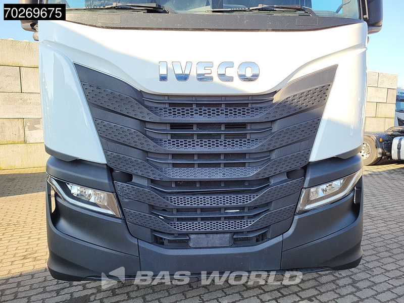 Tractor Iveco S-Way 460 4X2 Euro 6 Retarder ACC 8x CNG Tanks: foto 13