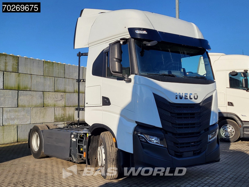Tractor Iveco S-Way 460 4X2 Euro 6 Retarder ACC 8x CNG Tanks: foto 11
