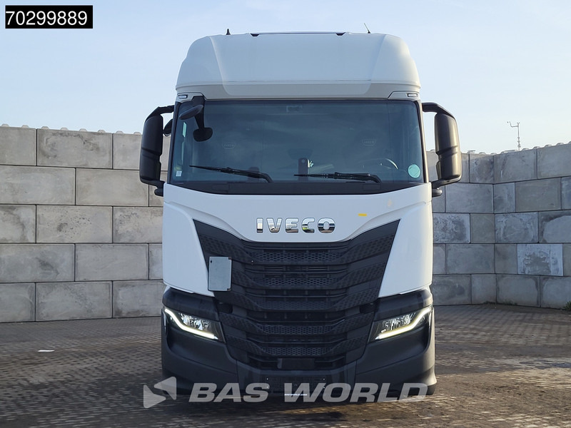 Locação de Iveco S-Way 460 4X2 Mega Retarder 2xTanks ACC Euro 6 Iveco S-Way 460 4X2 Mega Retarder 2xTanks ACC Euro 6: foto 13 Locação de Iveco S-Way 460 4X2 Mega Retarder 2xTanks ACC Euro 6 Iveco S-Way 460 4X2 Mega Retarder 2xTanks ACC Euro 6: foto 13