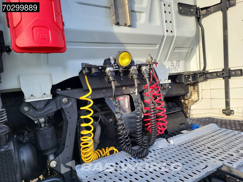 Locação de Iveco S-Way 460 4X2 Mega Retarder 2xTanks ACC Euro 6 Iveco S-Way 460 4X2 Mega Retarder 2xTanks ACC Euro 6: foto 6 Locação de Iveco S-Way 460 4X2 Mega Retarder 2xTanks ACC Euro 6 Iveco S-Way 460 4X2 Mega Retarder 2xTanks ACC Euro 6: foto 6