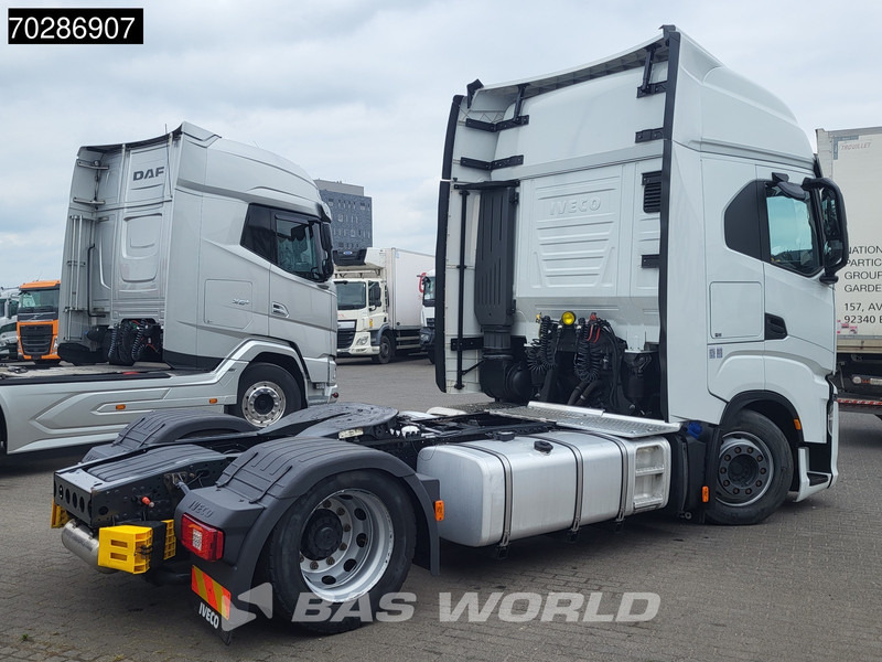Iveco S-Way 480 4X2 Mega Retarder Standklima 2xTanks Navi ACC LED Euro 6 - Tractor: foto 5 Iveco S-Way 480 4X2 Mega Retarder Standklima 2xTanks Navi ACC LED Euro 6 - Tractor: foto 5