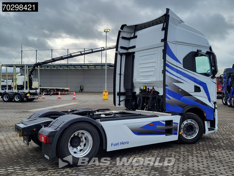 Iveco S-Way 490 4X2 Retarder 2x Tanks Standklima Led Euro 6 - Tractor: foto 5 Iveco S-Way 490 4X2 Retarder 2x Tanks Standklima Led Euro 6 - Tractor: foto 5