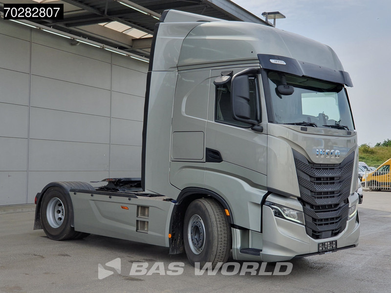 Iveco S-Way 530 4X2 Retarder Standklima LED Navi Euro 6 - Tractor: foto 3 Iveco S-Way 530 4X2 Retarder Standklima LED Navi Euro 6 - Tractor: foto 3