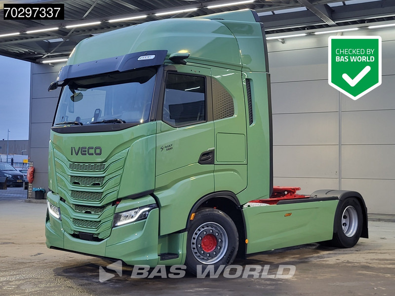 Iveco S-Way 580 4X2 NEW! LED Standklima ACC Navi Euro 6 - Tractor: foto 1 Iveco S-Way 580 4X2 NEW! LED Standklima ACC Navi Euro 6 - Tractor: foto 1
