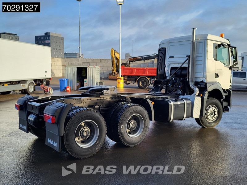 Tractor nuevo MAN TGS 33.400 6X4 NEW! Full-Steel Big-Axle Drumbrakes LED Euro 2: foto 13 Tractor nuevo MAN TGS 33.400 6X4 NEW! Full-Steel Big-Axle Drumbrakes LED Euro 2: foto 13