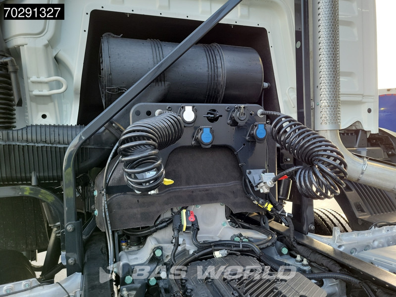 Tractor nuevo MAN TGS 33.400 6X4 NEW! Full-Steel Big-Axle Drumbrakes LED Euro 2: foto 6 Tractor nuevo MAN TGS 33.400 6X4 NEW! Full-Steel Big-Axle Drumbrakes LED Euro 2: foto 6