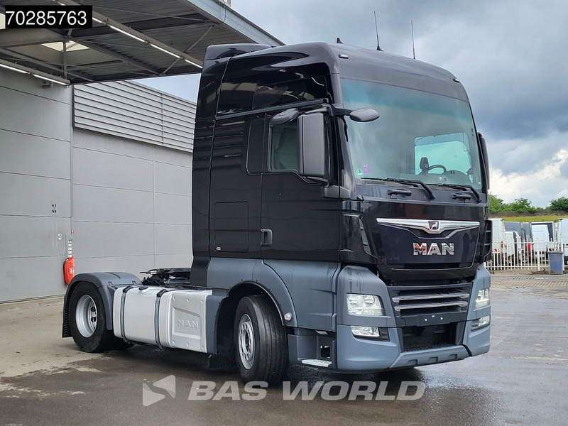 MAN TGX 18.470 4X2 XXL 2x Tanks Retarder Navi Standklima ACC - Tractor: foto 3 MAN TGX 18.470 4X2 XXL 2x Tanks Retarder Navi Standklima ACC - Tractor: foto 3