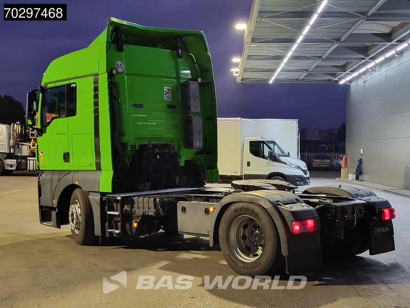 MAN TGX 18.500 4X2 XLX Retarder ACC Euro 6 - Tractor: foto 2 MAN TGX 18.500 4X2 XLX Retarder ACC Euro 6 - Tractor: foto 2