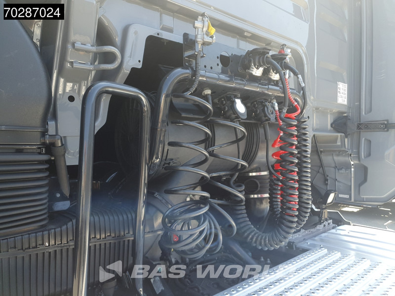 Tractor MAN TGX 18.520 4X2 Individual Lion S! GX Retarder Full-Air 2x Tanks Navi LED ACC Euro 6: foto 10