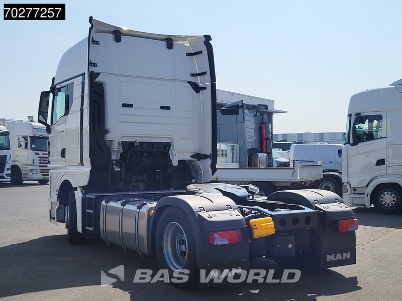 MAN TGX 18.520 4X2 NEW! GX Retarder 2x Tanks Standklima ACC - Tractor: foto 2 MAN TGX 18.520 4X2 NEW! GX Retarder 2x Tanks Standklima ACC - Tractor: foto 2