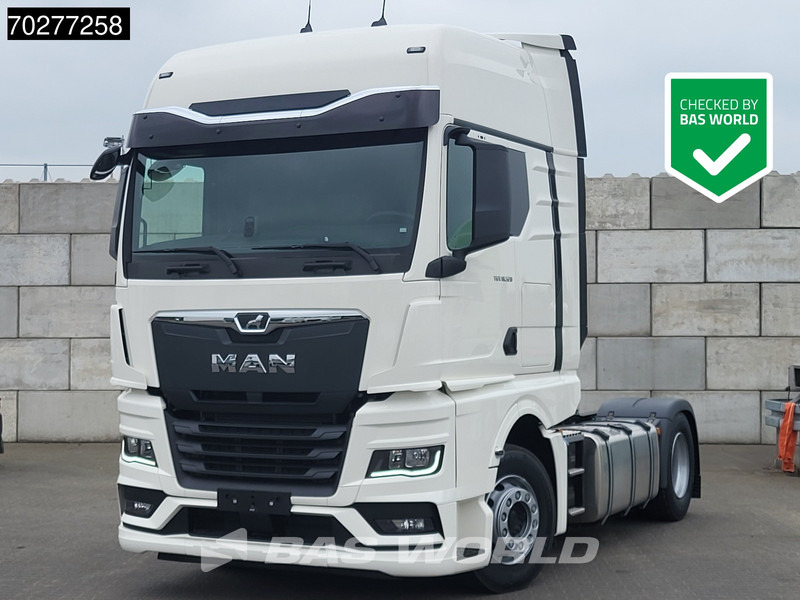 MAN TGX 18.520 4X2 NEW! GX Retarder 2x Tanks Standklima ACC - Tractor: foto 1 MAN TGX 18.520 4X2 NEW! GX Retarder 2x Tanks Standklima ACC - Tractor: foto 1