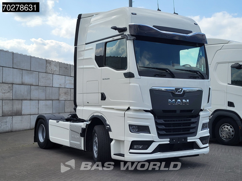 MAN TGX 18.520 4X2 NEW! GX Retarder 2x Tanks Standklima MirrorCam Navi LED - Tractor: foto 3 MAN TGX 18.520 4X2 NEW! GX Retarder 2x Tanks Standklima MirrorCam Navi LED - Tractor: foto 3