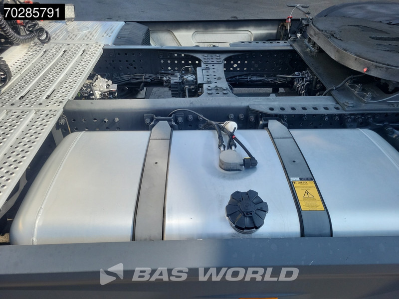 Mercedes-Benz Actros 1845 Actros 4X2 GigaSpace Retarder Standklima Mirrorcam Navi PPC - Tractor: foto 5 Mercedes-Benz Actros 1845 Actros 4X2 GigaSpace Retarder Standklima Mirrorcam Navi PPC - Tractor: foto 5