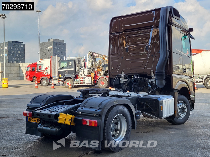 Mercedes-Benz Actros 1848 4X2 NL-Truck BigSpace Retarder 2x Tanks Standairco MirrorCam Navi ACC Euro 6 - Tractor: foto 5 Mercedes-Benz Actros 1848 4X2 NL-Truck BigSpace Retarder 2x Tanks Standairco MirrorCam Navi ACC Euro 6 - Tractor: foto 5