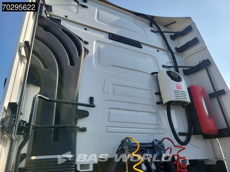 Renault T 520 4X2 HSC Hydraulik Standklima Euro 6 - Tractor: foto 5 Renault T 520 4X2 HSC Hydraulik Standklima Euro 6 - Tractor: foto 5