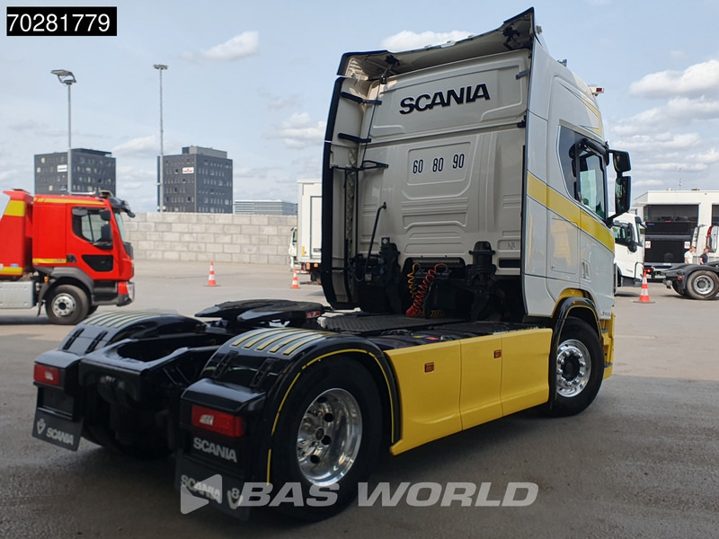 Scania R520 4X2 Full-Air Retarder 2x Tanks Standklima Leather Alcoa's - Tractor: foto 5 Scania R520 4X2 Full-Air Retarder 2x Tanks Standklima Leather Alcoa's - Tractor: foto 5