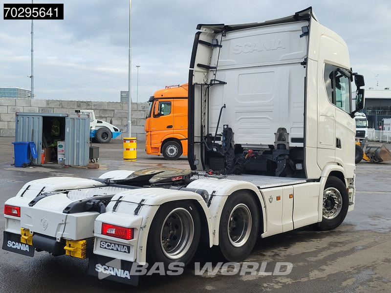 Scania S580 S 6X2 WB315! Full-Air Retarder 2xTanks Liftachse Leder StandklimaACC Navi Euro 6 - Tractor: foto 5 Scania S580 S 6X2 WB315! Full-Air Retarder 2xTanks Liftachse Leder StandklimaACC Navi Euro 6 - Tractor: foto 5