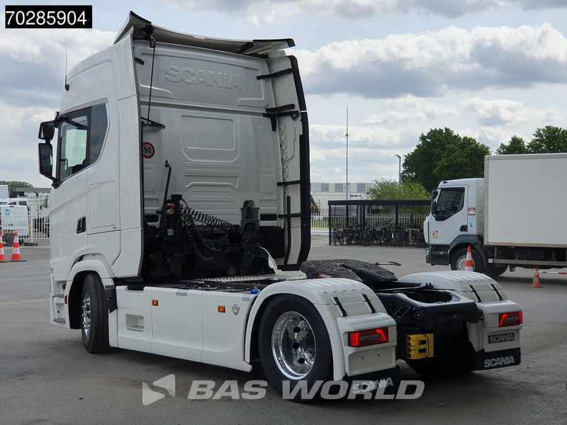 Scania S770 4X2 Full-Air Retarder 2x Tanks Standklima Alcoa's Leather - Tractor: foto 2 Scania S770 4X2 Full-Air Retarder 2x Tanks Standklima Alcoa's Leather - Tractor: foto 2