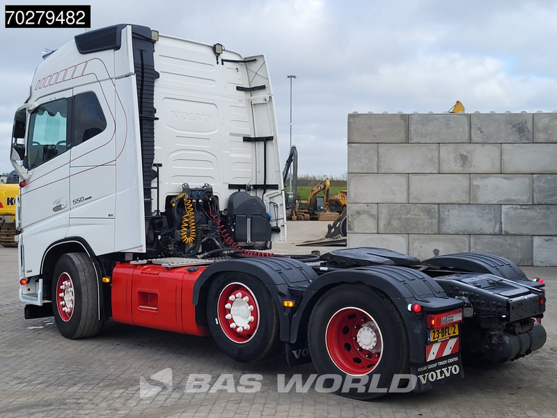 Volvo FH16 550 906 6X2 NL-Truck Manual VEB+ Lift+Lenkachse Hydraulik - Tractor: foto 2 Volvo FH16 550 906 6X2 NL-Truck Manual VEB+ Lift+Lenkachse Hydraulik - Tractor: foto 2