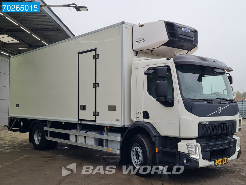 Volvo FE 250 4X2 19 Tonner NL-Truck Carrier Supra 1250 MT Euro 6 - Caminhão frigorífico: foto 3 Volvo FE 250 4X2 19 Tonner NL-Truck Carrier Supra 1250 MT Euro 6 - Caminhão frigorífico: foto 3
