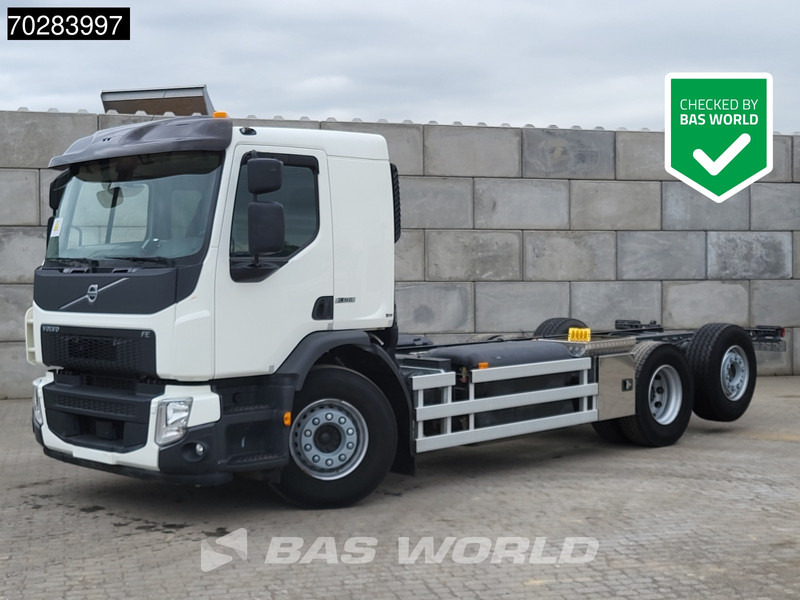 Volvo FE 320 FE 6X2 CNG Full Air suspension Lift+steering Axle Retarder Euro 6 - Caminhão chassi: foto 2 Volvo FE 320 FE 6X2 CNG Full Air suspension Lift+steering Axle Retarder Euro 6 - Caminhão chassi: foto 2