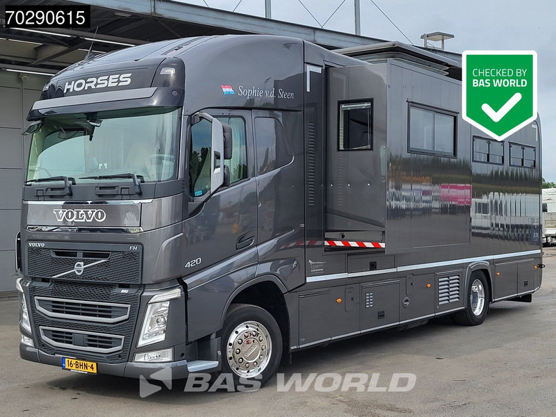Volvo FH 420 FH 4X2 NL-Truck STX Horse truck + Living 4 Horses Navi ACC Euro 6 - Caminhão para transporte de cavalos: foto 1 Volvo FH 420 FH 4X2 NL-Truck STX Horse truck + Living 4 Horses Navi ACC Euro 6 - Caminhão para transporte de cavalos: foto 1