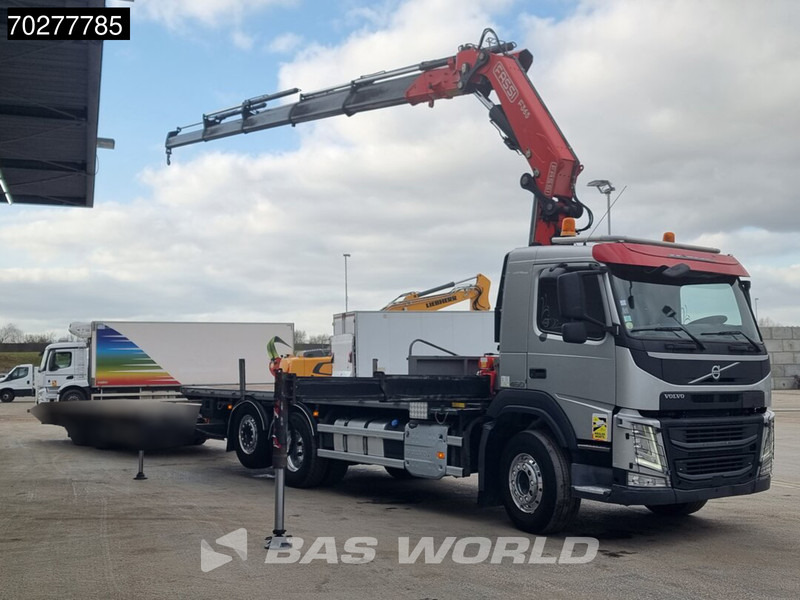 Camião de caixa aberta/ Plataforma, Caminhão grua Volvo FM 460 6X2 Fassi F365A.2.25 E-Dynamic Retarder Euro 6 Kraan Crane: foto 6