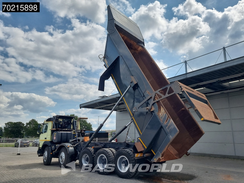 Volvo FMX 520 10X4 Mining Truck 50T Payload 30m3 Kipper Euro 3 - Caminhão basculante: foto 3 Volvo FMX 520 10X4 Mining Truck 50T Payload 30m3 Kipper Euro 3 - Caminhão basculante: foto 3