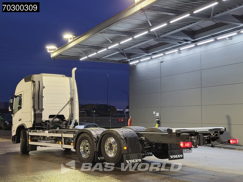 Volvo FMX 540 FMX 6X2 NEW chassis! Lift+steering Axle Engine PTO Full air suspension - Caminhão chassi: foto 2 Volvo FMX 540 FMX 6X2 NEW chassis! Lift+steering Axle Engine PTO Full air suspension - Caminhão chassi: foto 2