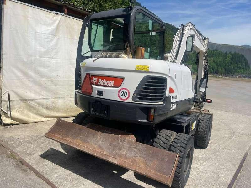 Bobcat E55W - Escavadeira de rodas: foto 2 Bobcat E55W - Escavadeira de rodas: foto 2