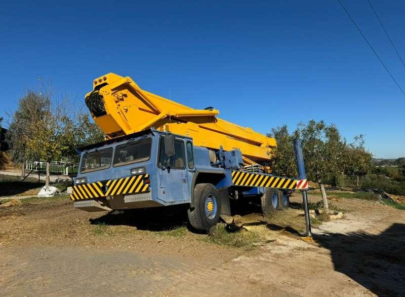 CONDOR 125/S - Guindaste móvel: foto 1 CONDOR 125/S - Guindaste móvel: foto 1