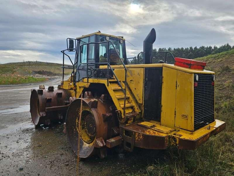 Compactador Caterpillar 826GII: foto 8