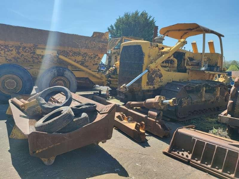 Caterpillar D8K + Porte Engins - Buldôzer: foto 2 Caterpillar D8K + Porte Engins - Buldôzer: foto 2