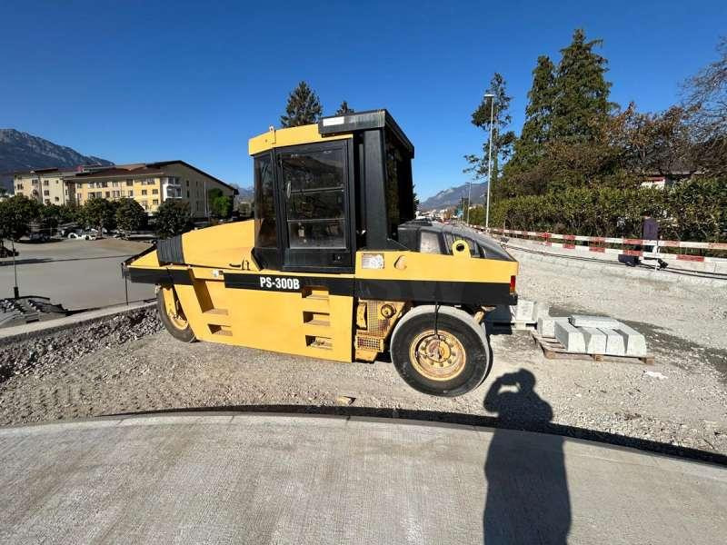 Caterpillar PS300B - Compactador de pneus: foto 4 Caterpillar PS300B - Compactador de pneus: foto 4