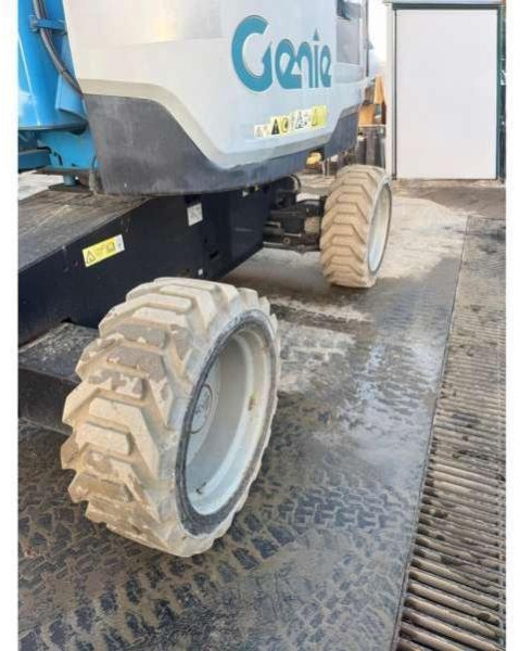 Genie Z60/37 FE HYBRID - Plataforma de mastro vertical: foto 5 Genie Z60/37 FE HYBRID - Plataforma de mastro vertical: foto 5