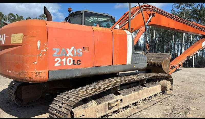 Hitachi ZX210LC-3 - Manipulador de material: foto 2 Hitachi ZX210LC-3 - Manipulador de material: foto 2