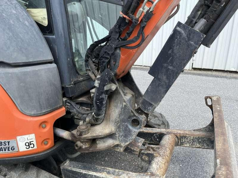 Mini escavadeira Hitachi ZX33U-5A CLR: foto 19
