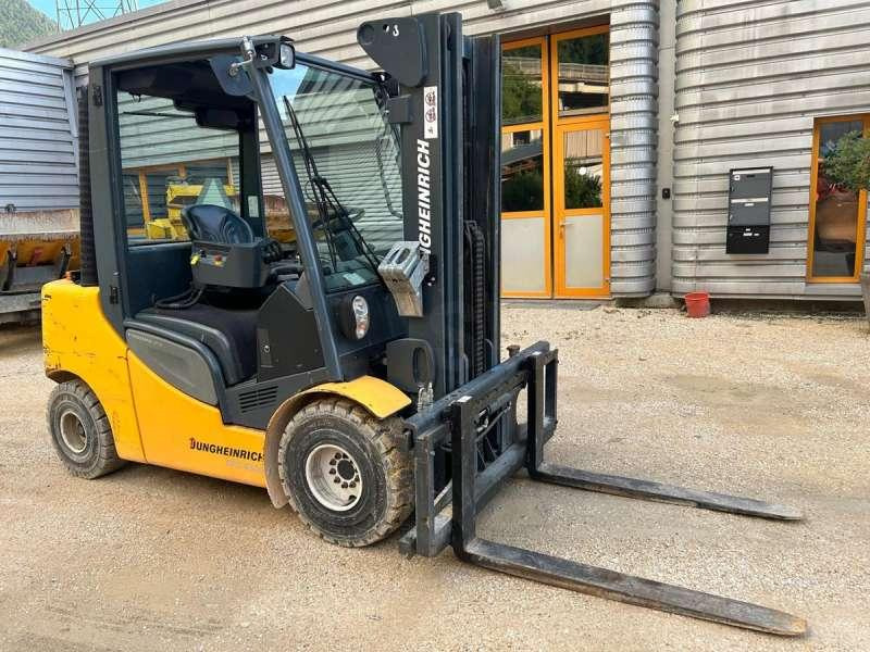 Empilhadeira a diesel Jungheinrich DFG435s: foto 7