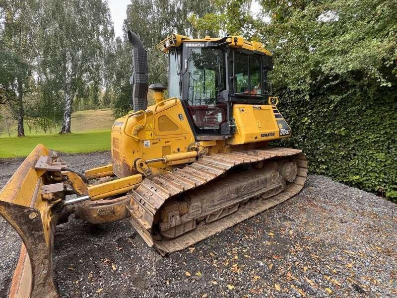 Komatsu Bulldozer D51PXI-24 EQUIPE 3D - Buldôzer: foto 1 Komatsu Bulldozer D51PXI-24 EQUIPE 3D - Buldôzer: foto 1