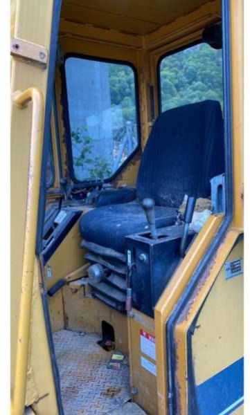 Carregadeira de esteiras Komatsu D21S-6: foto 13