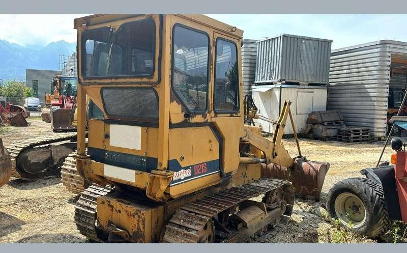 Carregadeira de esteiras Komatsu D21S-6: foto 8