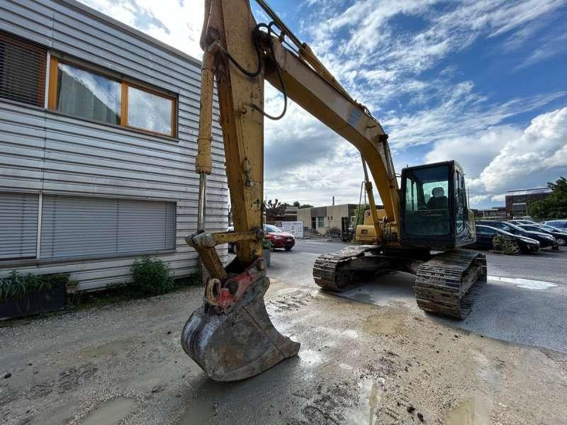 Komatsu PC180LC-6K MACHINE SUISSE - Escavadora de rastos: foto 5 Komatsu PC180LC-6K MACHINE SUISSE - Escavadora de rastos: foto 5