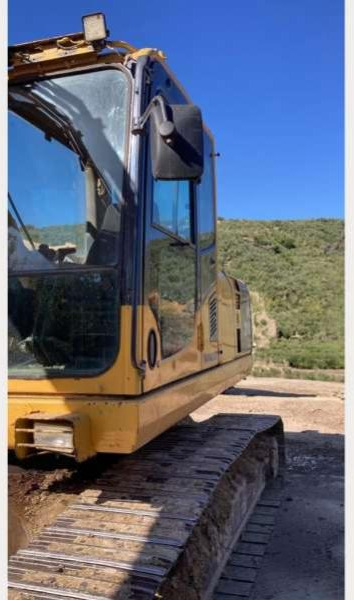 Komatsu PC210LC - Escavadora de rastos: foto 4 Komatsu PC210LC - Escavadora de rastos: foto 4