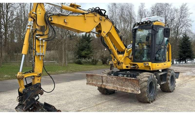 Komatsu PW98MR-11E0 - Escavadeira de rodas: foto 2 Komatsu PW98MR-11E0 - Escavadeira de rodas: foto 2