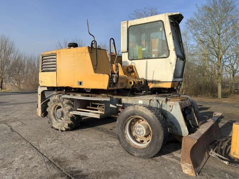 Escavadeira de rodas Liebherr A316 - POUR PIECES: foto 12